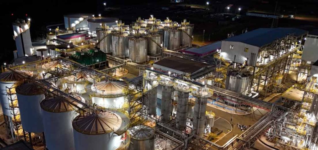 Cooperação técnica busca implementar inovações que integrem o etanol brasileiro a cadeias produtivas de alta complexidade e escala na China.