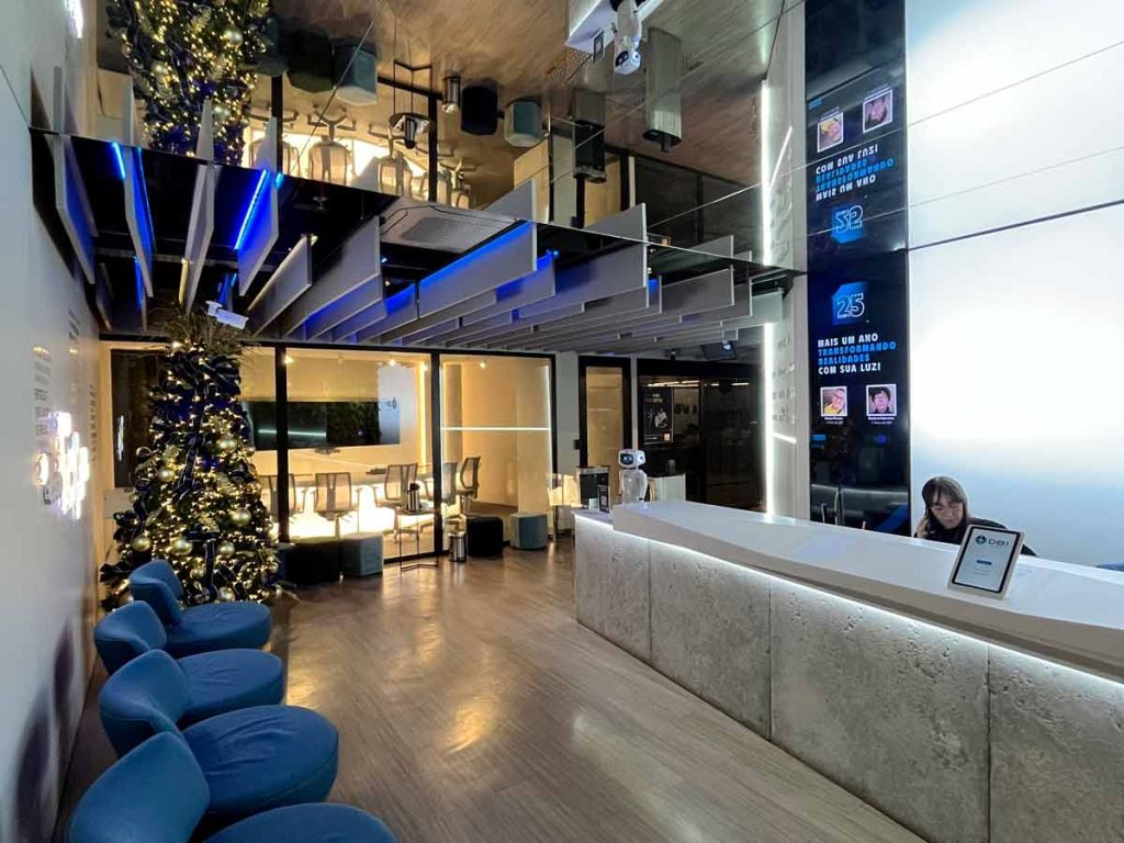 DB1 Group amplia impacto social com avanços em educação, parcerias e inovação