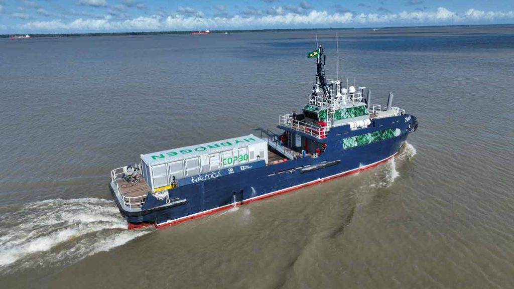 Barco movido a hidrogênio que corta 80% das emissões inicia tour nacional