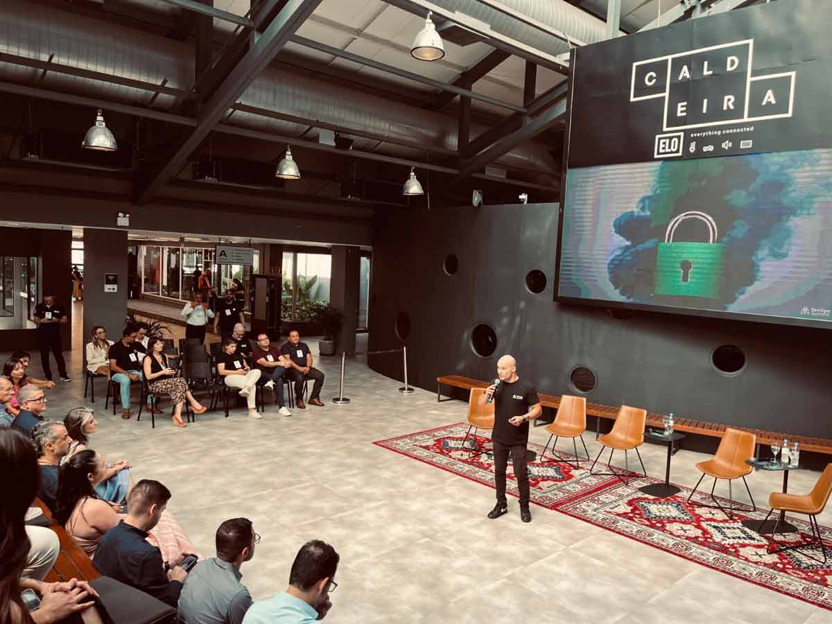 Resenha SecOps reúne tecnologia, conteúdo e networking no Instituto Caldeira