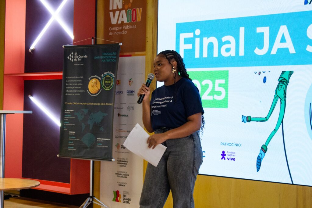 Junior Achievement e Tecnopuc celebram conclusão da mais numerosa edição do JA Startup