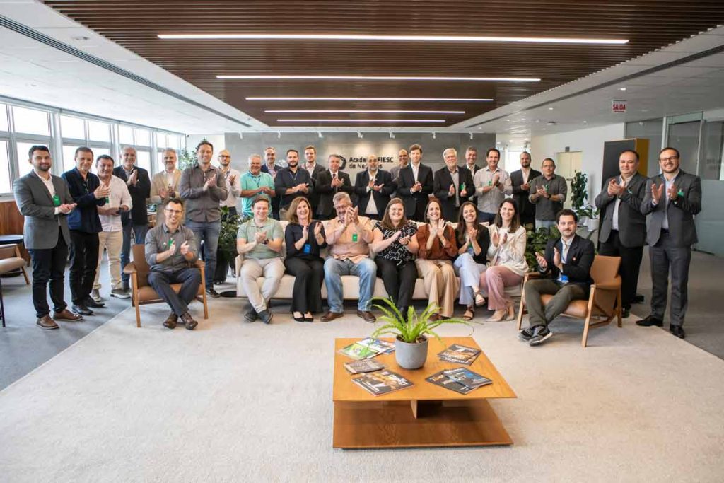 Indústria debate escassez de especialistas em cibersegurança e riscos para defesa digital