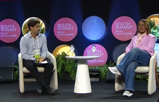 Painel no South Summit Brazil debate impacto da IA na educação e no trabalho