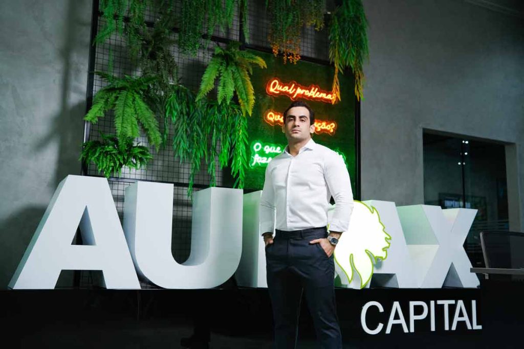 FIDC do Centro-Oeste cederá R$ 3,1 bi em crédito e desafia a hegemonia da Faria Lima