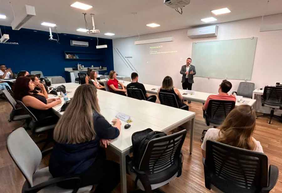 ACATE e SCTI fortalecem polos de tecnologia em SC com agentes regionais de inovação