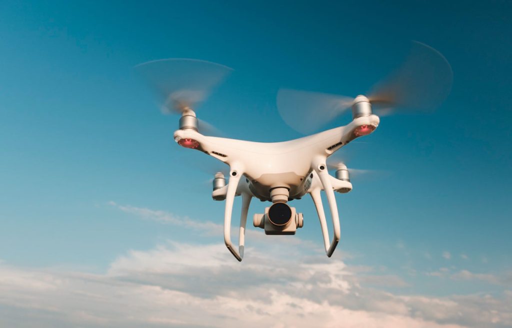 Anuário ABDRONE aponta 133 mil registros de drones no Brasil