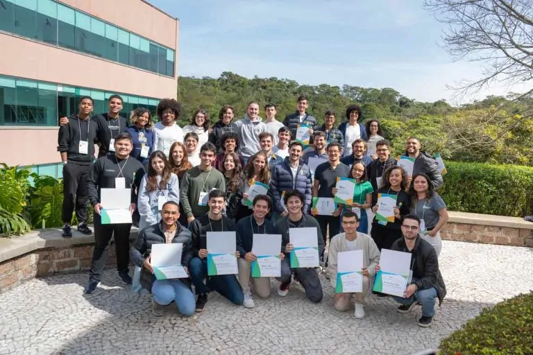 Da USP a Harvard: programa de bolsas abre caminho para brasileiros nas melhores universidades