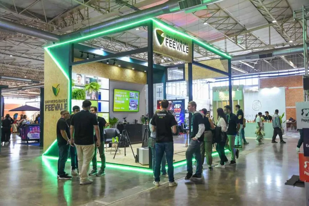 Feevale conecta educação e mercado no primeiro dia da Gramado Summit