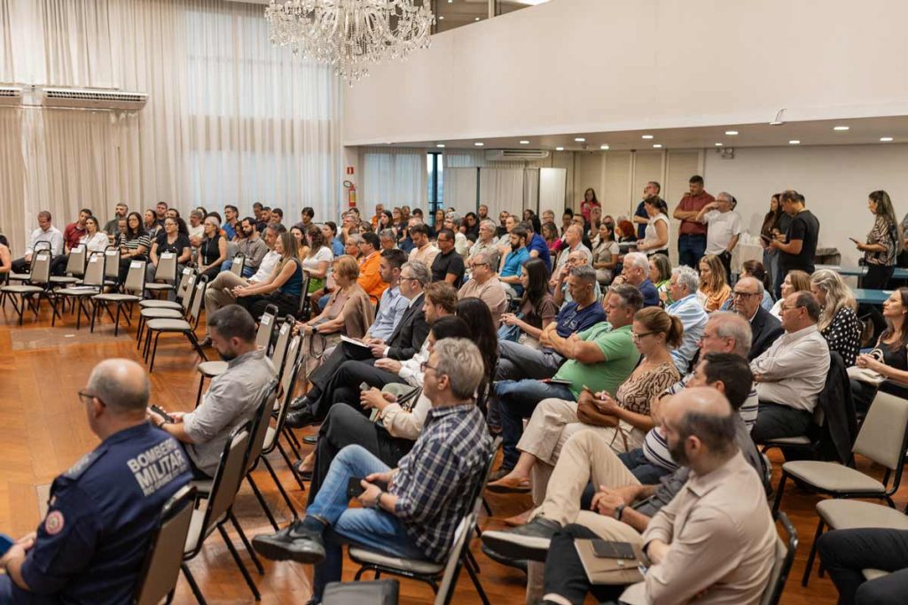 Canoas promove mesa temática sobre mobilidade urbana para revisar Plano Diretor