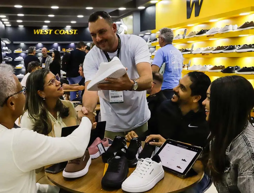 Feira BFSHOW impulsiona projeções para a indústria calçadista