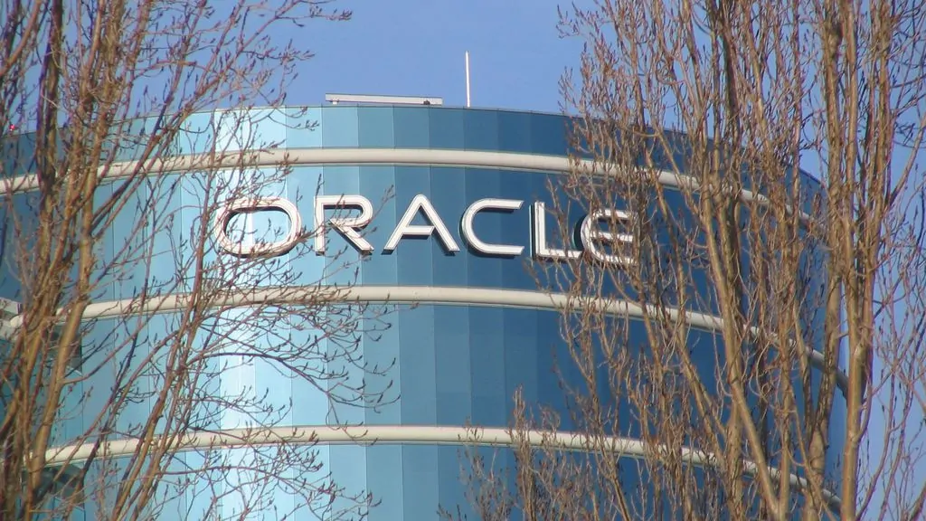 Oracle lança evolução do programa ONE e abre 32 mil bolsas de IA no Brasil