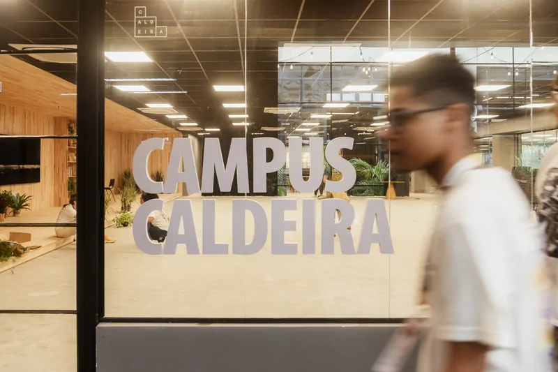 Instituto Caldeira, Fundação Itaú e Fundação Telefônica Vivo realizam fórum sobre educação e empregabilidade