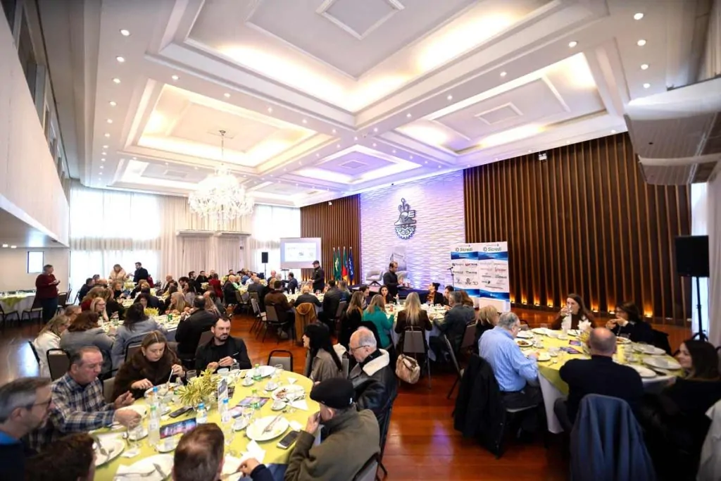 Almoço de Ideias da CICS debate oportunidades da Economia Prateada durante a Semana de Canoas