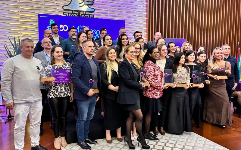 Premiação Marcas & Líderes revela as empresas mais lembradas pelos consumidores em Canoas