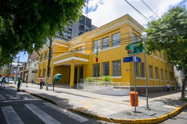 Canoas lança Tudo Fácil Empresas e nova Lei de Inovação para desburocratizar o ambiente de negócios