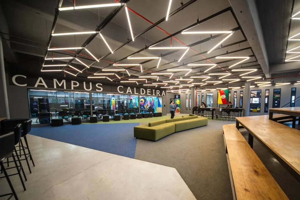 Bootcamp Caldeira usa Inteligência Artificial para transformar ideias de negócios em protótipos funcionais