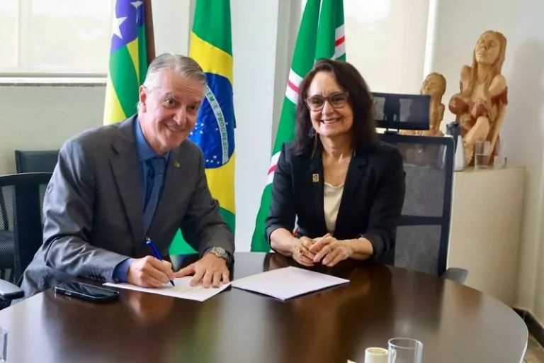 Governo de Goiás assina acordo com a UFG para criação do Centro de Tecnologia Mineral